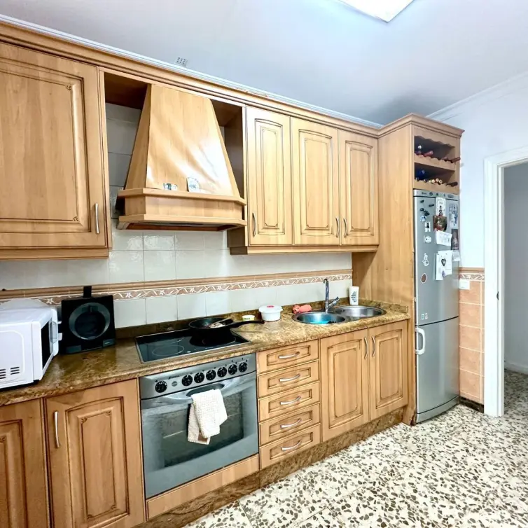 Продажа апартаментов на первом этаже в Estepona