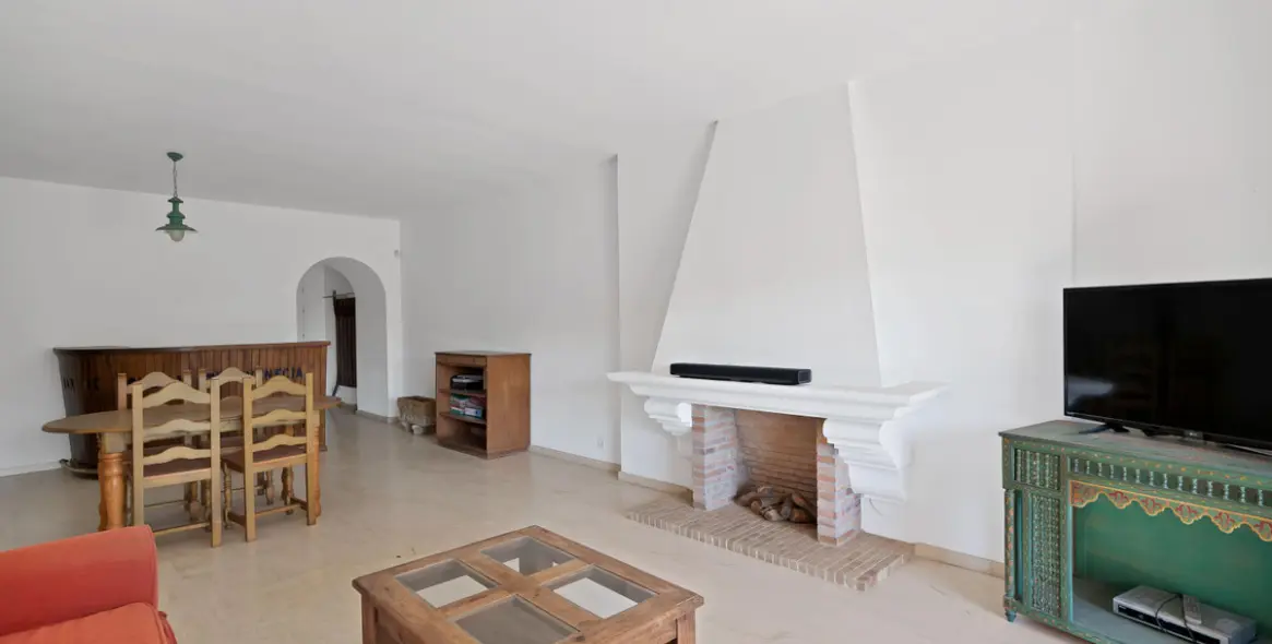 Sale of ground floor apartment in Estepona 4