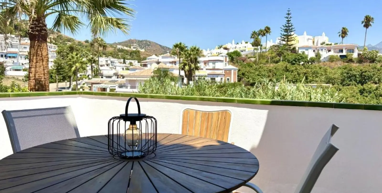 Venta de adosado en Nerja 1