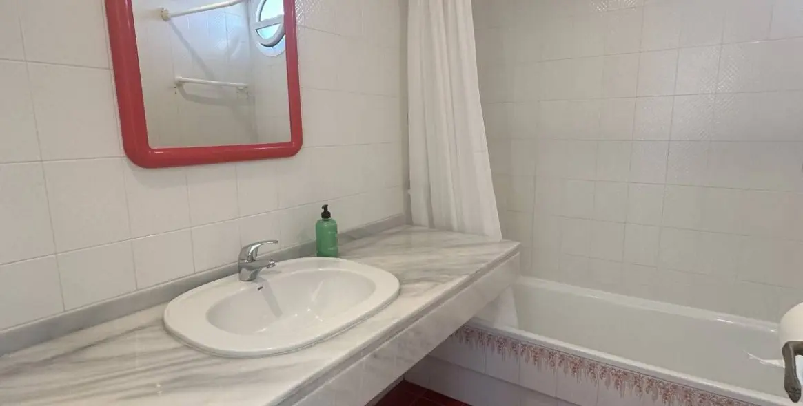 Sale of penthouse in Riviera del Sol 36