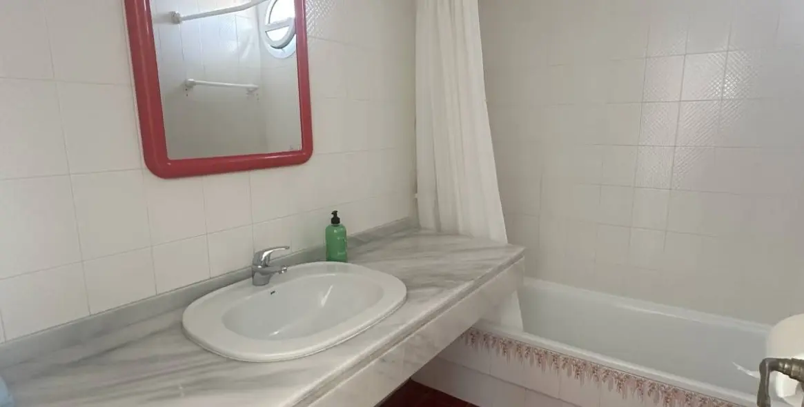 Sale of penthouse in Riviera del Sol 35