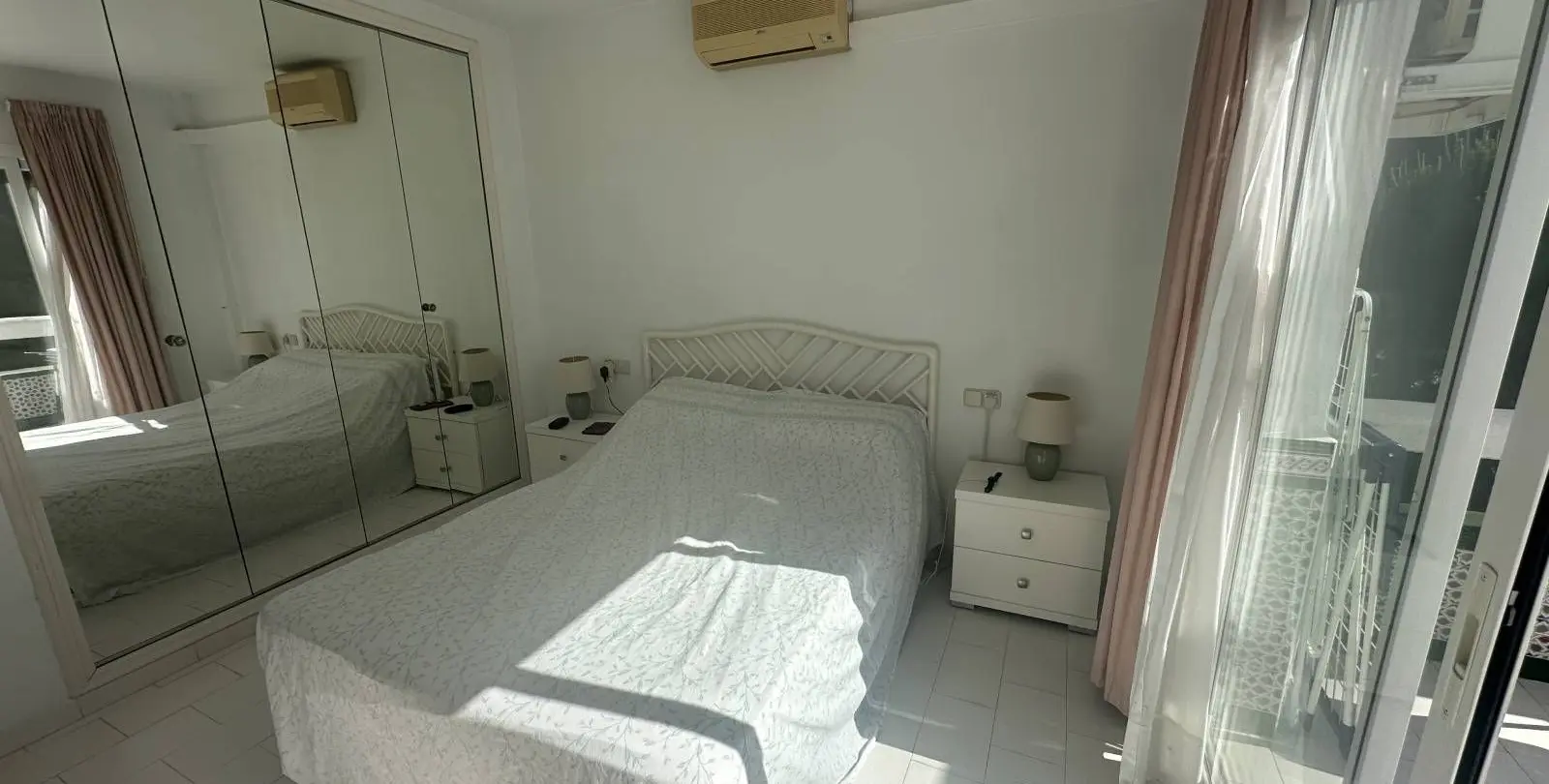 Sale of penthouse in Riviera del Sol 20