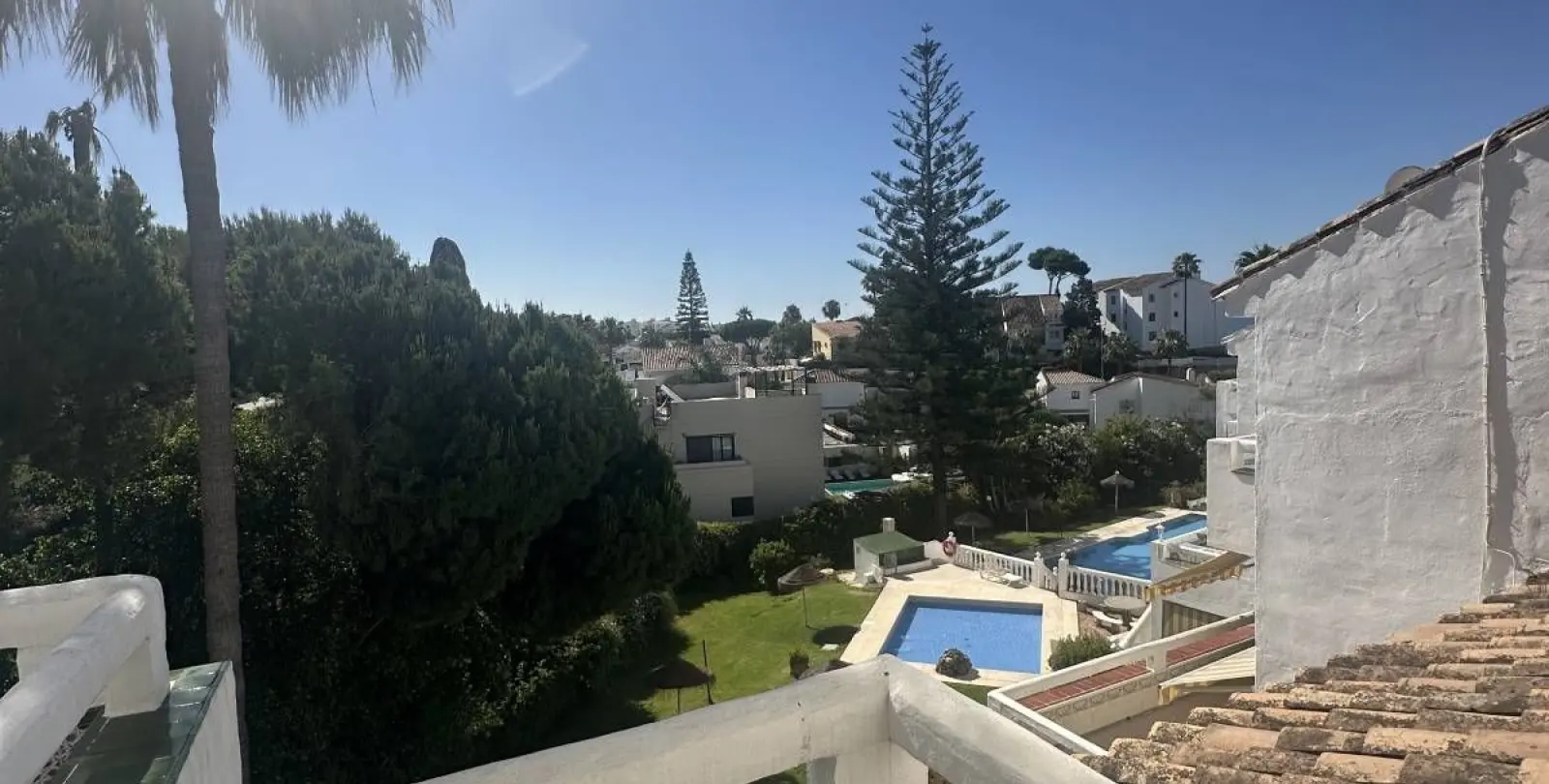 Sale of penthouse in Riviera del Sol 36