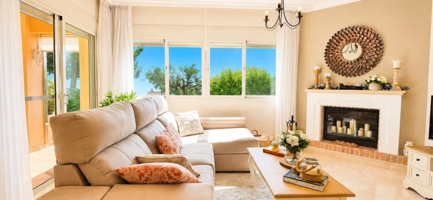 Sale of ground floor apartment in La Mairena 2