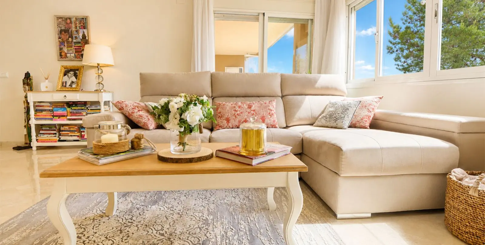 Sale of ground floor apartment in La Mairena 12