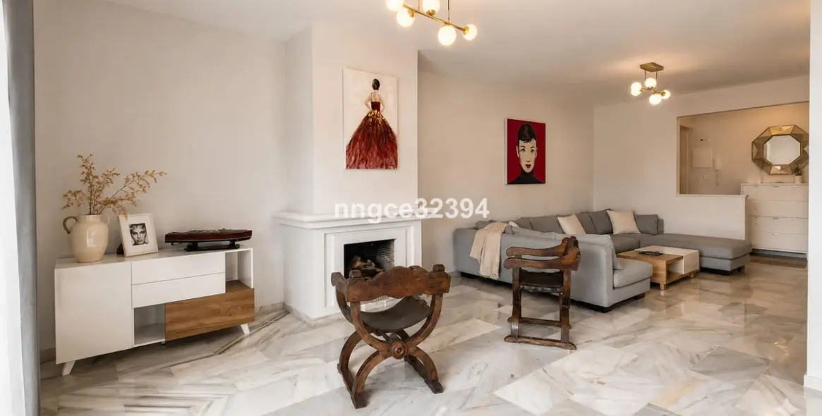 Sale of penthouse duplex in New Golden Mile 36