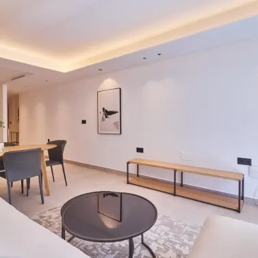 Sale of middle floor apartment in Fuengirola