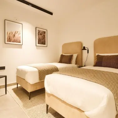 Sale of middle floor apartment in Fuengirola
