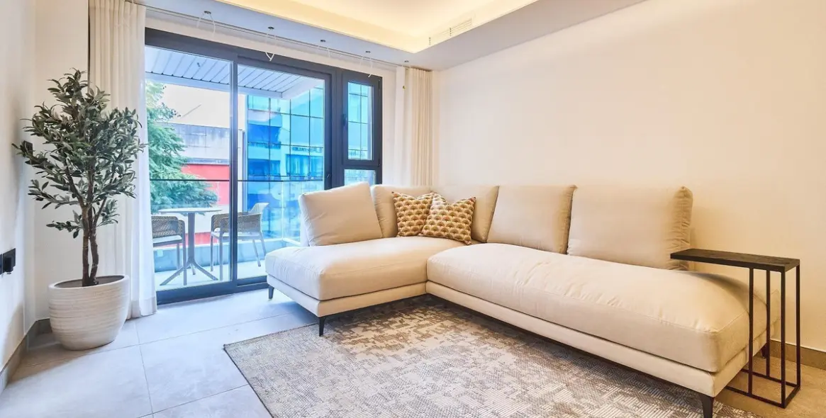 Sale of middle floor apartment in Fuengirola 17