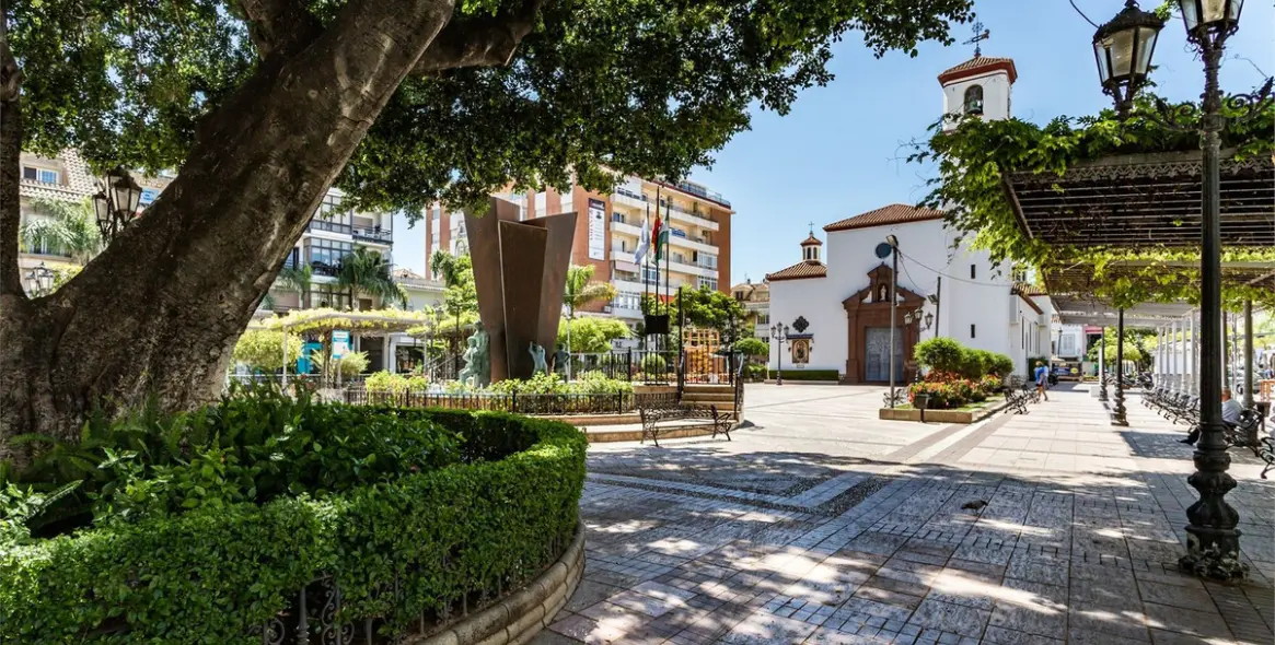 Sale of penthouse in Fuengirola 23