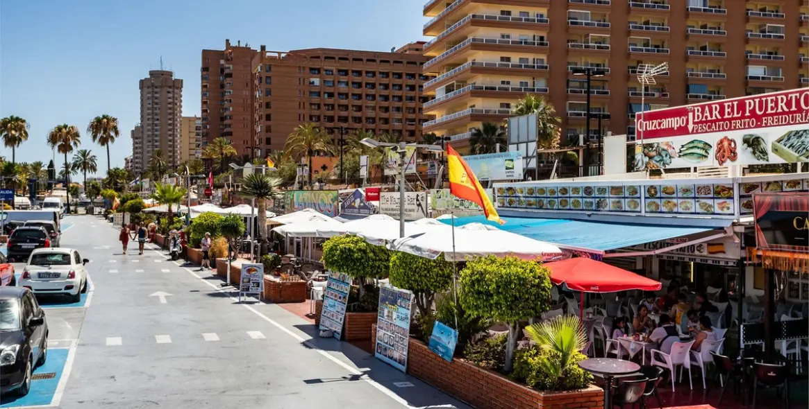 Sale of penthouse in Fuengirola 26