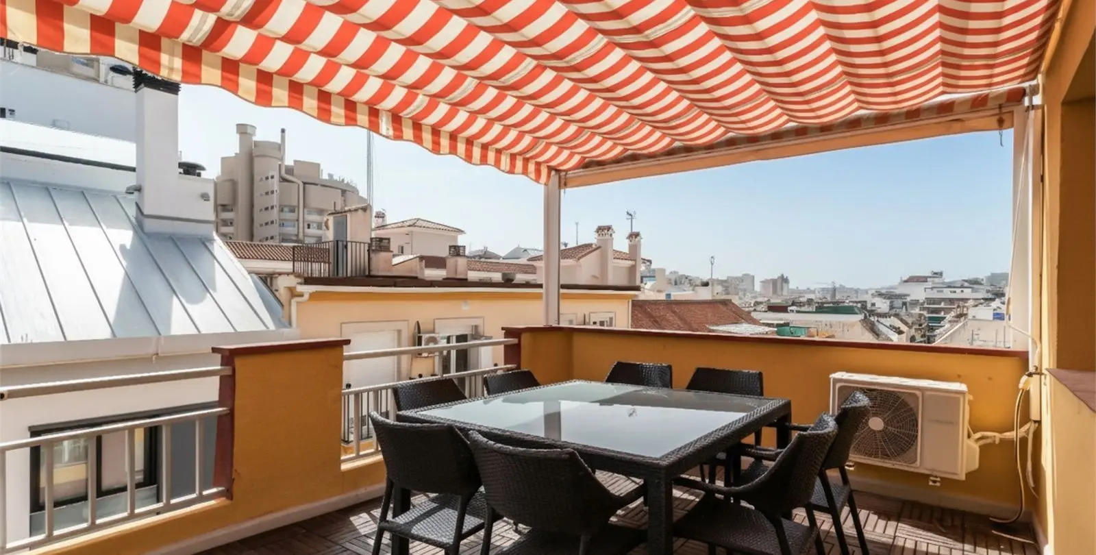 Sale of penthouse in Fuengirola 3
