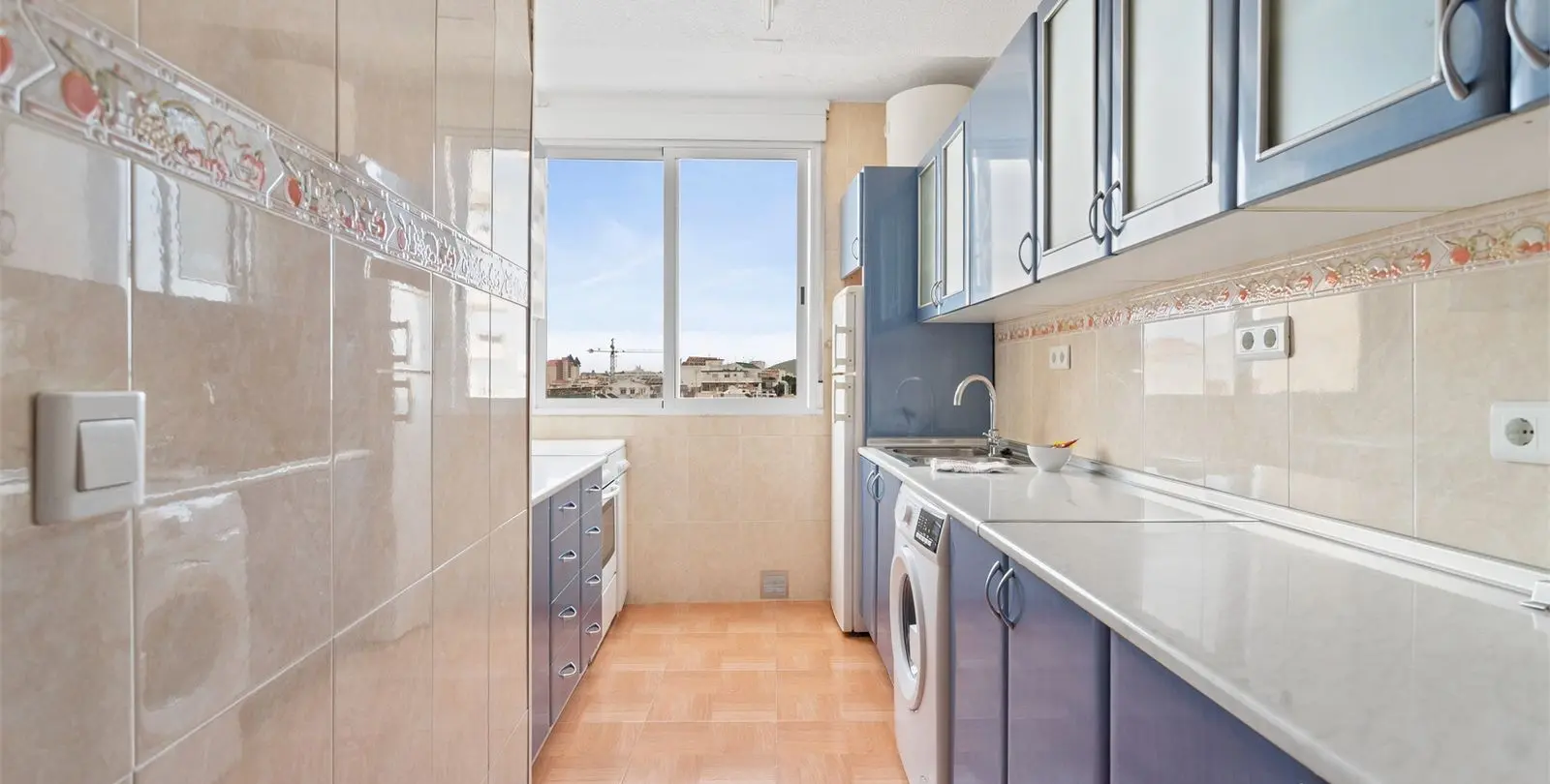 Sale of penthouse in Fuengirola 19