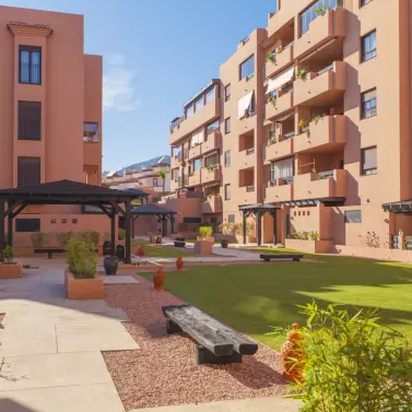 Sale of middle floor apartment in Arroyo de la Miel