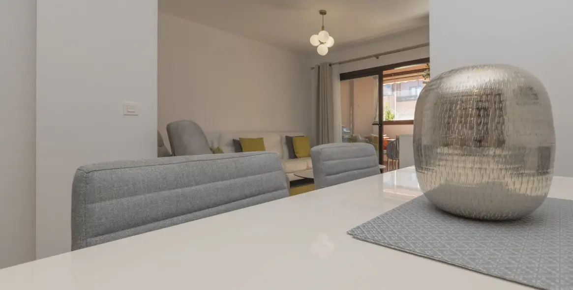 Sale of middle floor apartment in Arroyo de la Miel 15