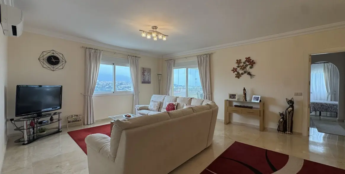 Продажа апартаментов на среднем этаже в La Cala Hills 5