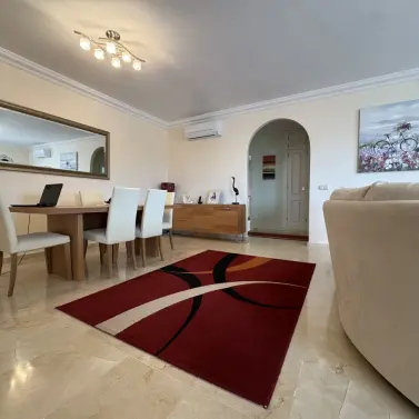 Продажа апартаментов на среднем этаже в La Cala Hills