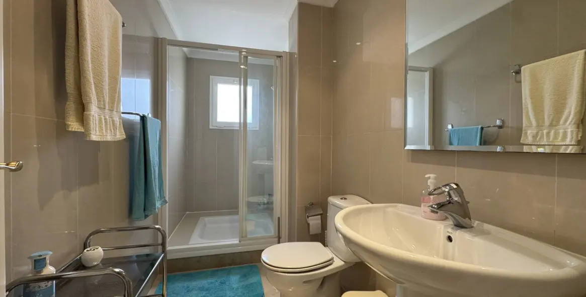 Продажа апартаментов на среднем этаже в La Cala Hills 21