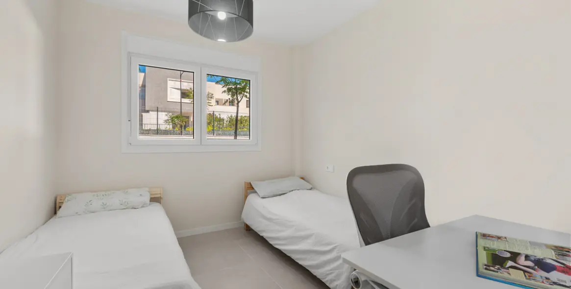 Venta de apartamento en planta baja en Estepona 22