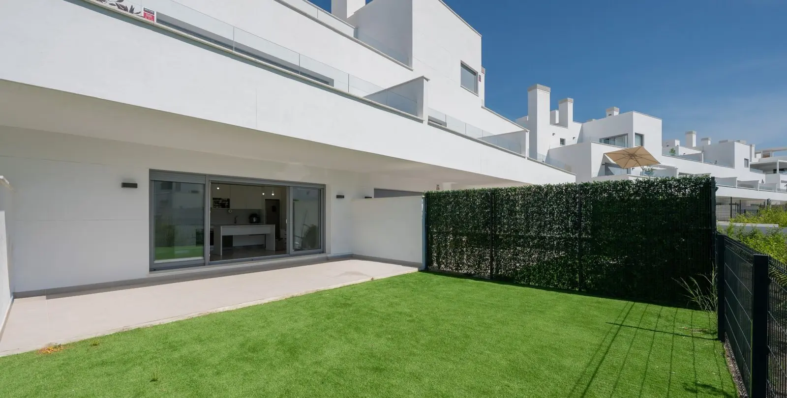 Venta de apartamento en planta baja en Estepona 12