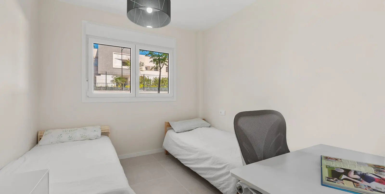 Venta de apartamento en planta baja en Estepona 22