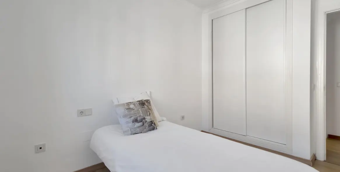 Sale of middle floor apartment in Marbella 9
