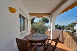 Image 18 thumb