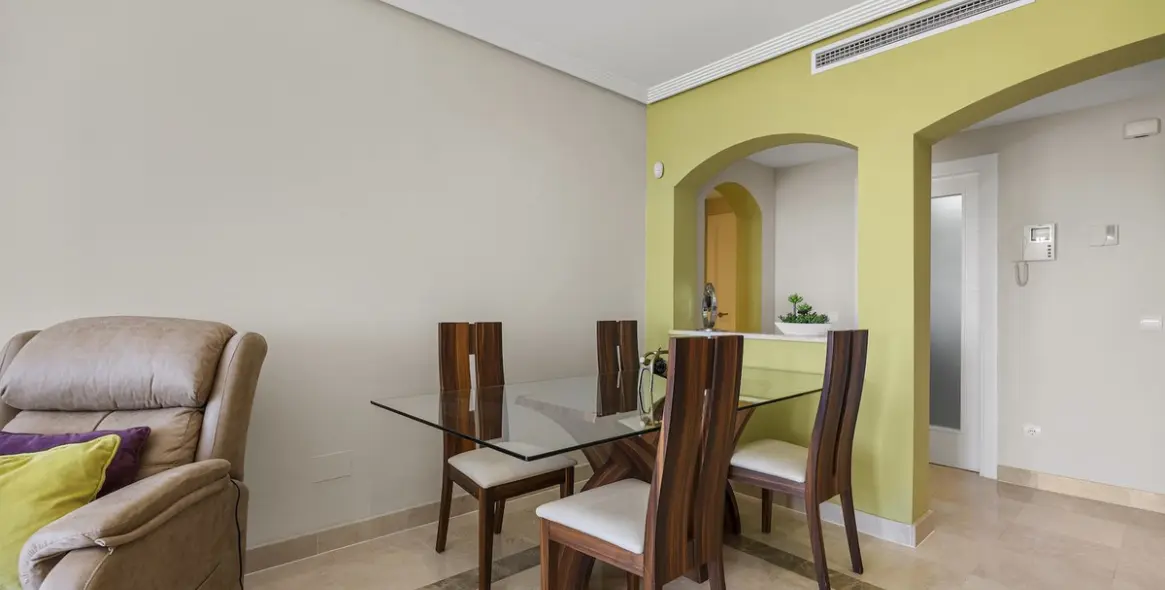 Продажа двухуровневого пентхауса в Los Arqueros 17
