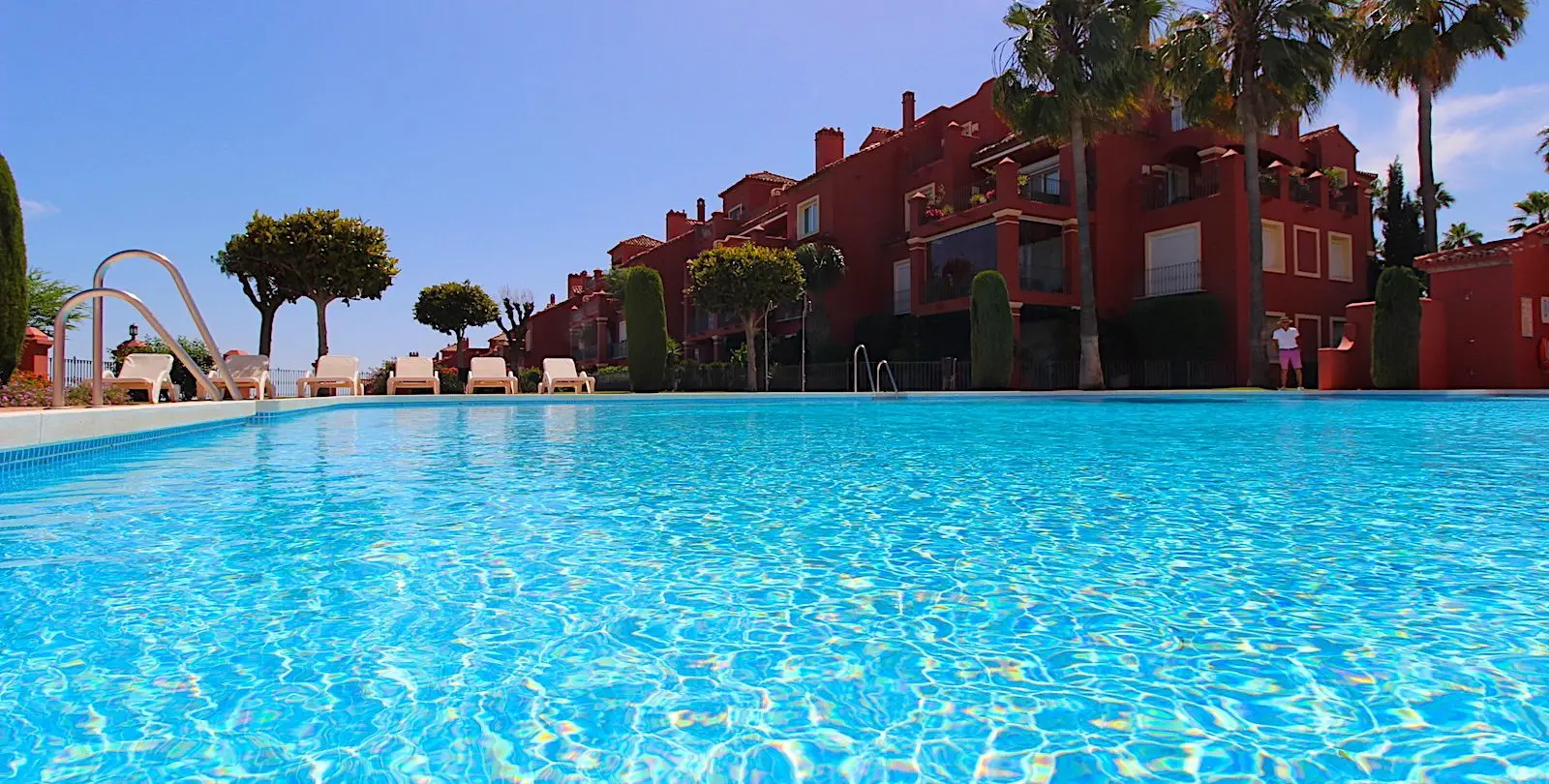Sale of ground floor apartment in Monte Halcones 19