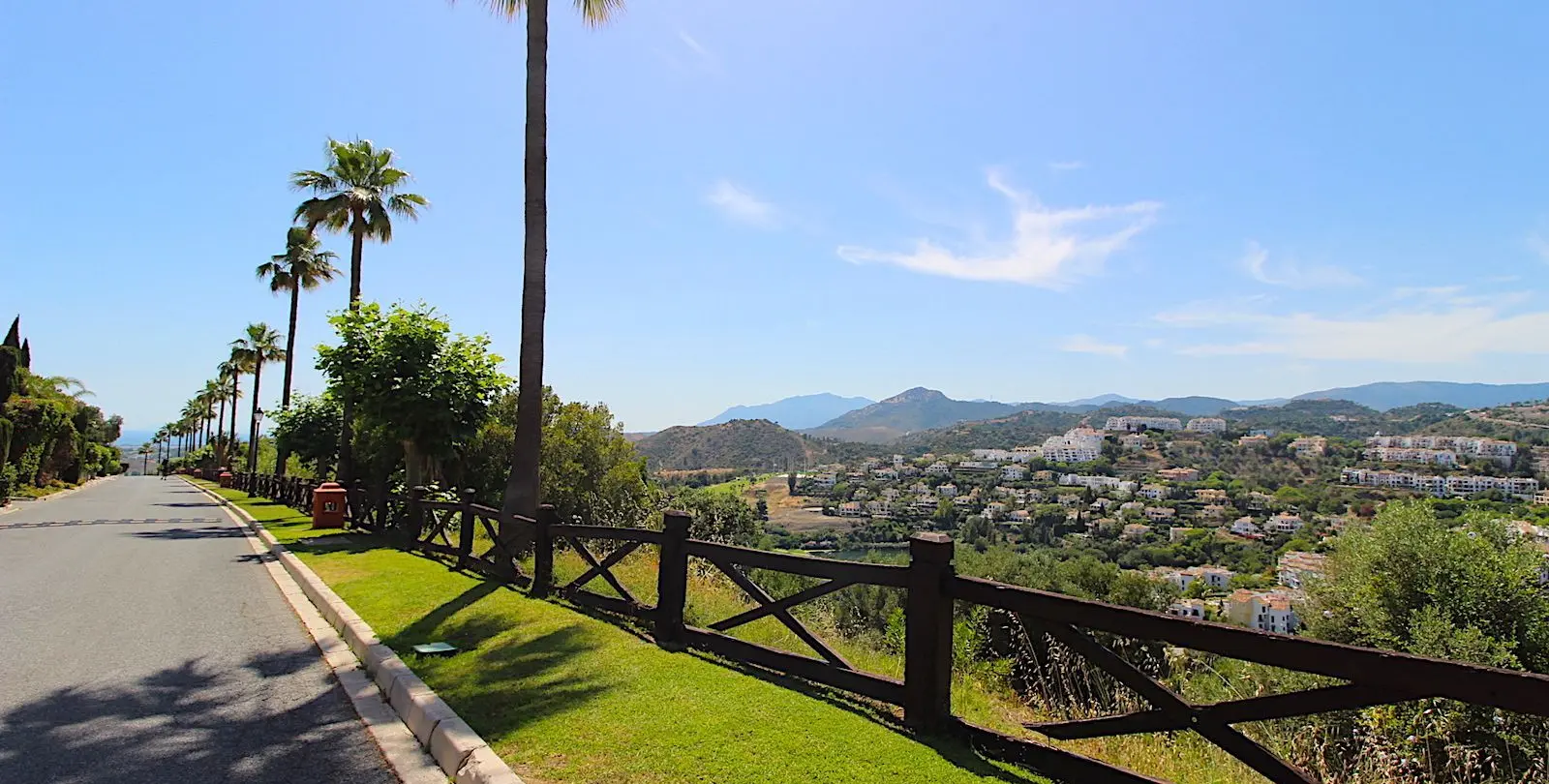 Sale of ground floor apartment in Monte Halcones 26