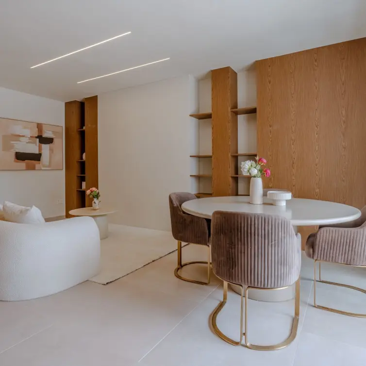 Sale of middle floor apartment in Nueva Andalucía