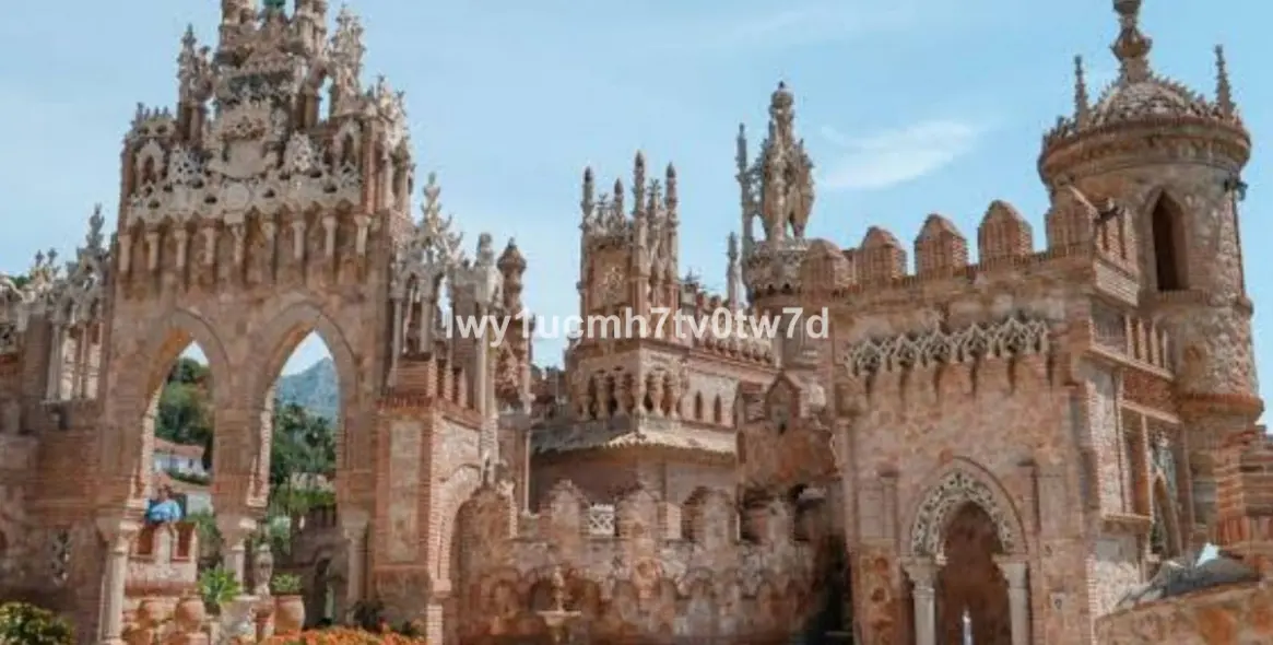 Sale of middle floor apartment in Arroyo de la Miel 13