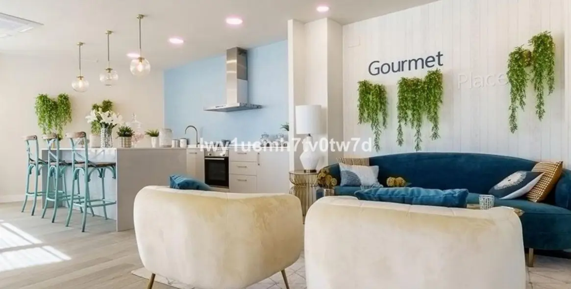 Sale of middle floor apartment in Arroyo de la Miel 49