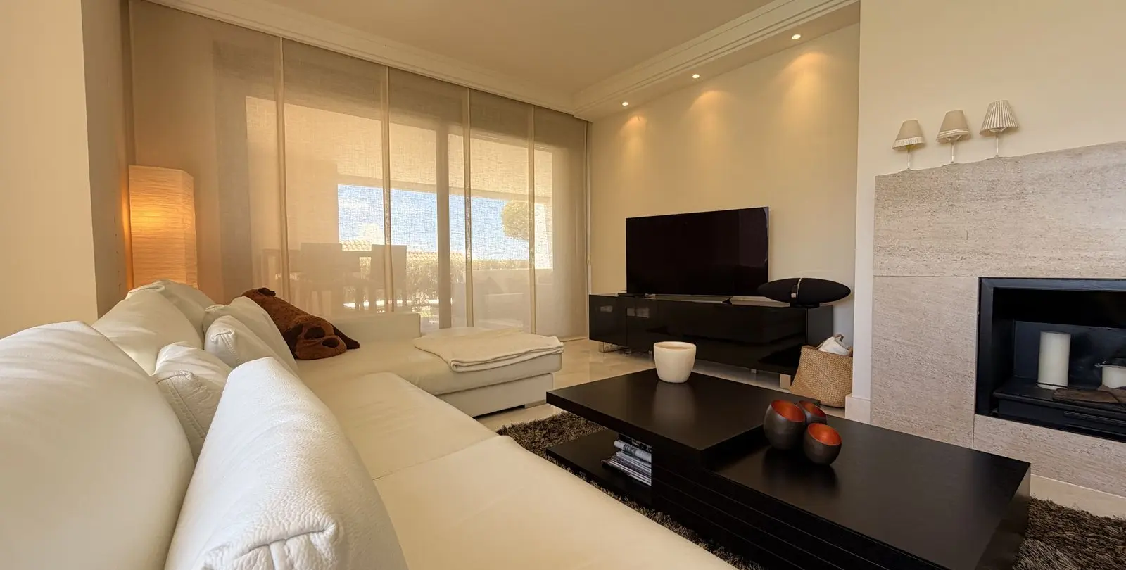 Venta de apartamento en planta baja en Altos de los Monteros 9