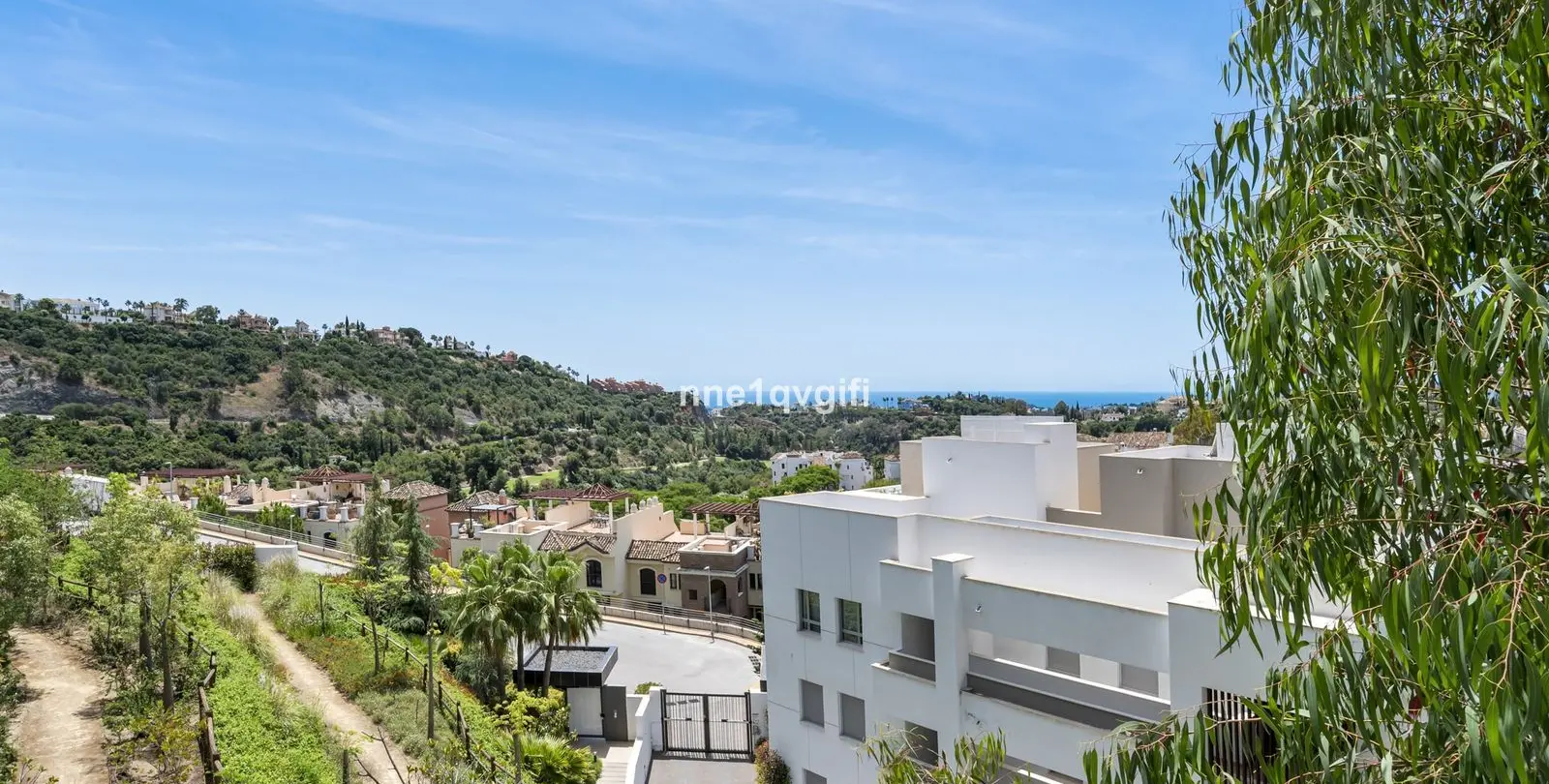 Venta de apartamento en planta baja en Benahavís 9