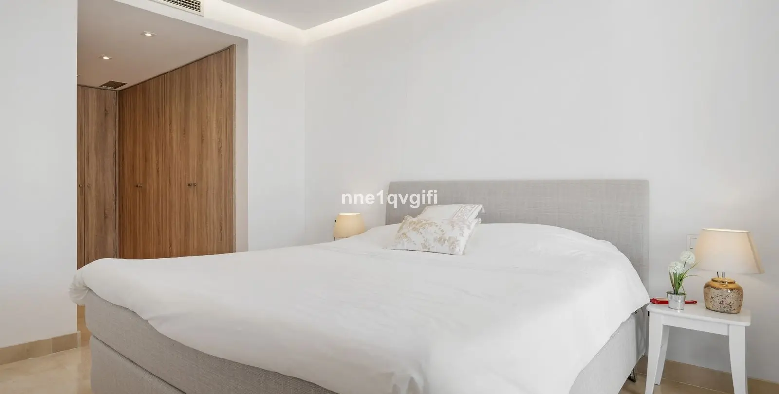 Venta de apartamento en planta baja en Benahavís 22