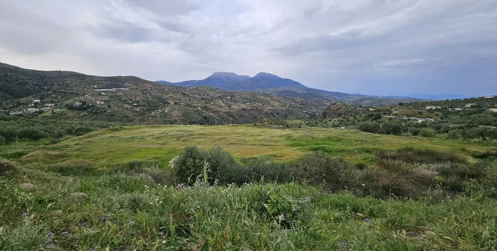 Sale of residential plot in Tolox 5