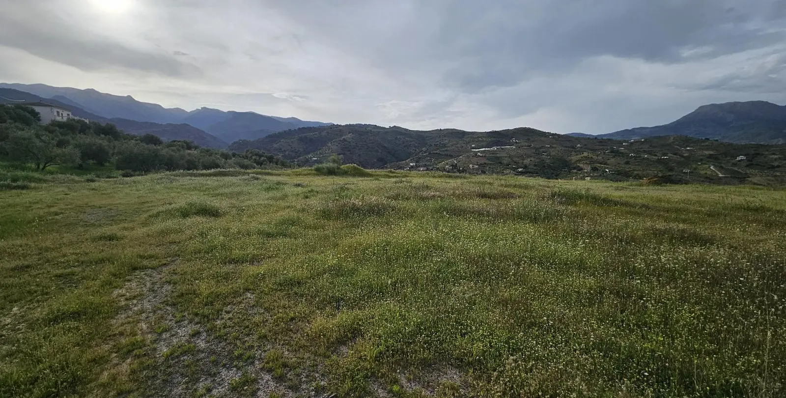 Sale of residential plot in Tolox 9