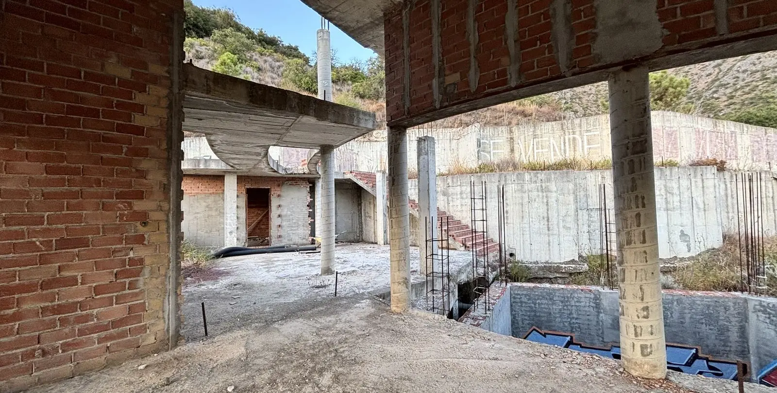 Venta de parcela residencial en Istán 31