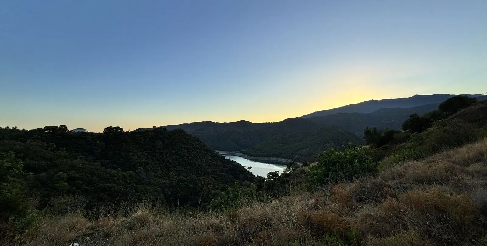 Venta de parcela residencial en Istán 43