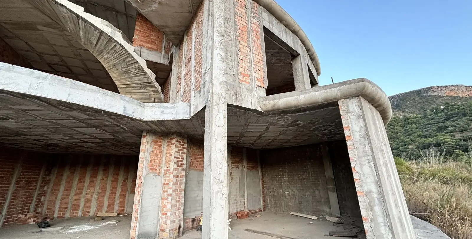 Venta de parcela residencial en Istán 49