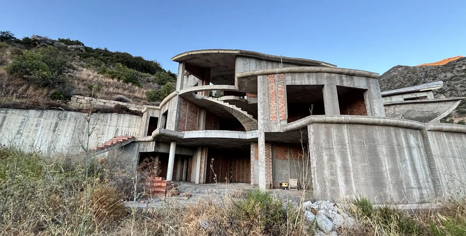 Venta de parcela residencial en Istán 50
