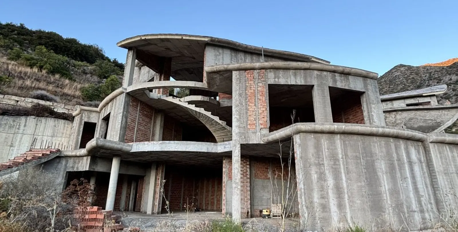 Venta de parcela residencial en Istán 53