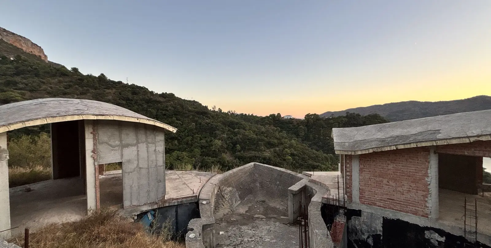 Venta de parcela residencial en Istán 55