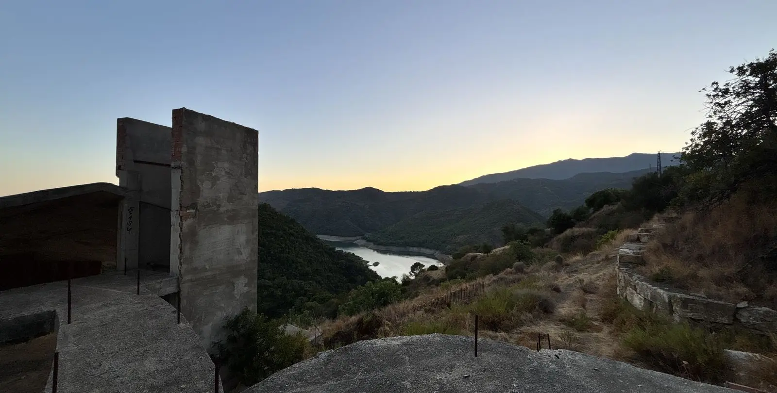 Venta de parcela residencial en Istán 65
