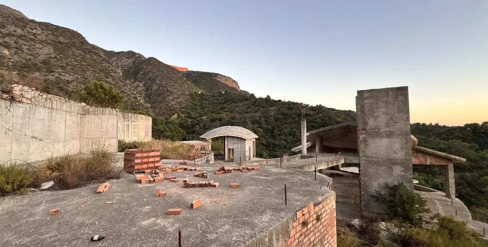 Venta de parcela residencial en Istán 71