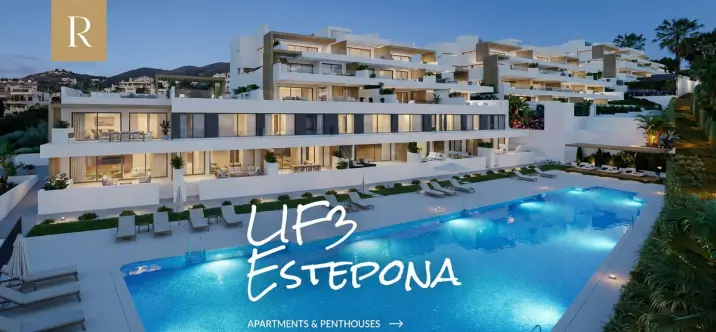 Продажа двухуровневых апартаментов в Estepona 0