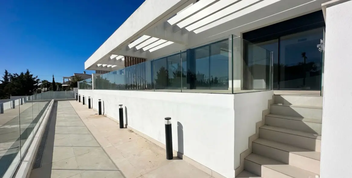 Venta de dúplex en Estepona 9
