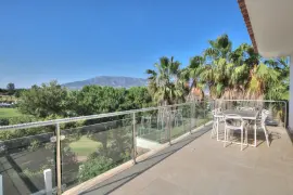 Image 4 thumb
