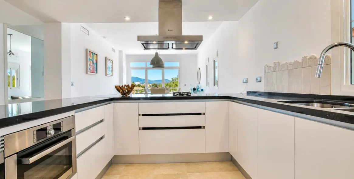 Venta de villa independiente en La Cala Golf 10